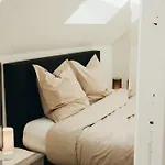 Le Perron By Welchome